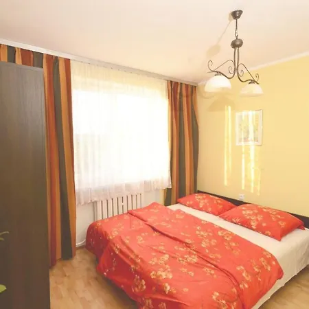 Helena Goscinne * ميلنو