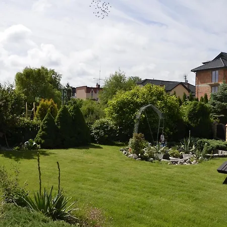 Helena Goscinne * ميلنو