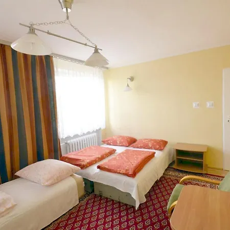 Helena Goscinne ميلنو